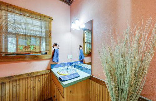 Swim, Hike and Unwind Serene Hill Country Retreat - Foto 21