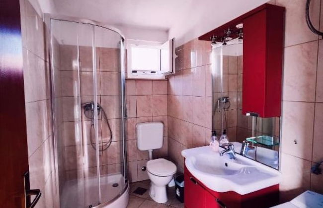 Vesna - With Pool - A2 - Photo 8