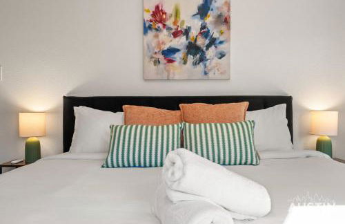 Pet Friendly 3BR 3BA Hill Country Home w Private Pool and Grill by Austin Vacay - Foto 15