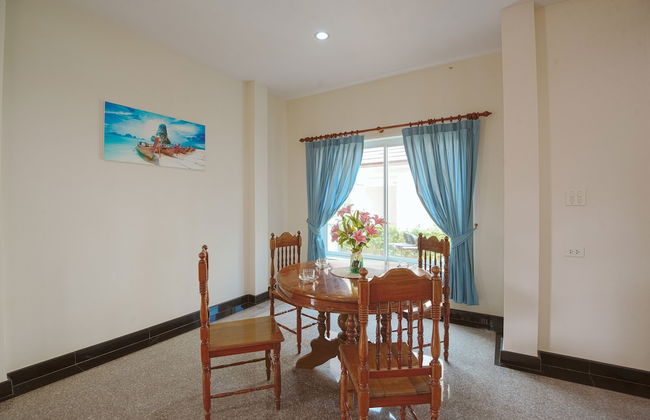 June Pool Villa - Photo 31