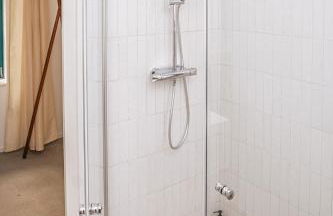 Stylischer Rückzugsort im angesagten Westen - Photo 10