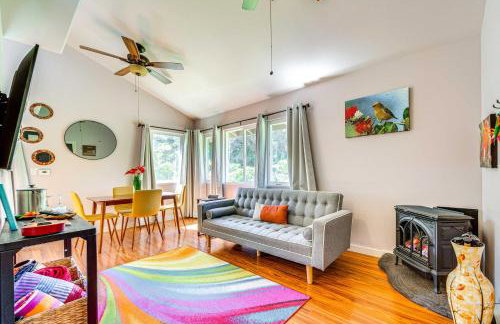 Rainforest Stay with Hot Tub Less Than 3 Mi to Natl Park! - Foto 2