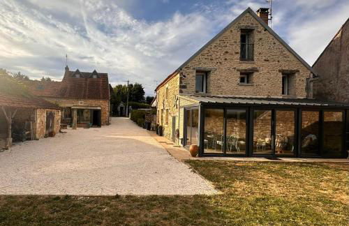 La Pompagne 12 personnes piscine privée et chauffée - Foto 2