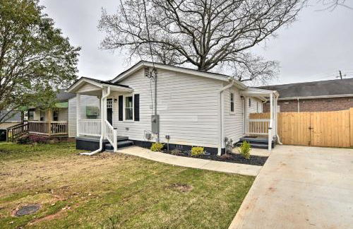 Cozy House with Private Yard, Close to Downtown - Foto 20