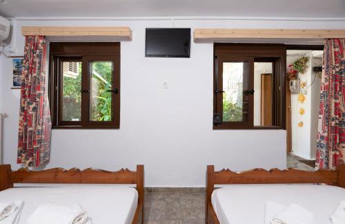 Kouvlaki Effie's Place in Afissos - Foto 13