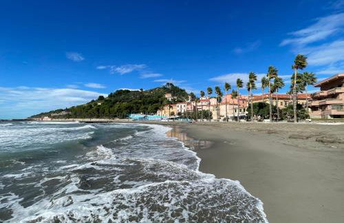 BIANCA Home Holiday a pochi passi dal mare Private Parking - Photo 16