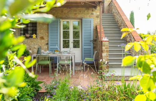 House With Wood-Fired Oven Near Arezzo - Photo 22