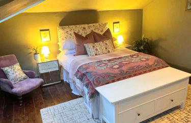 Victorian Apartment with Sea Views - Photo 11