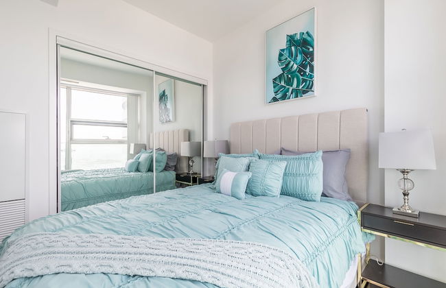 Maple Leaf Square - Photo 40