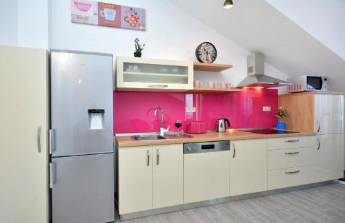 Sea View Luxury Apartments, ALA DA - Photo 29