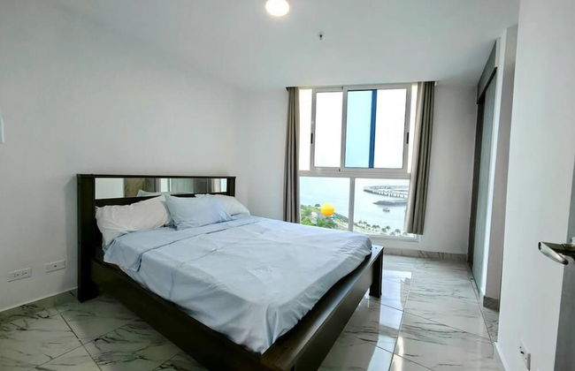 Oceanfront Designer Apartment PH The Sands, Next to Hilton - Foto 3