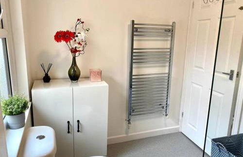 Eden Stay 5 Bedroom House - Foto 21