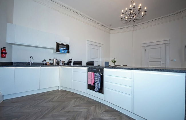 The Crescent by Pureserviced - Foto 24