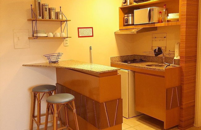 Completo em Hotel Localização Perfeita - Photo 12