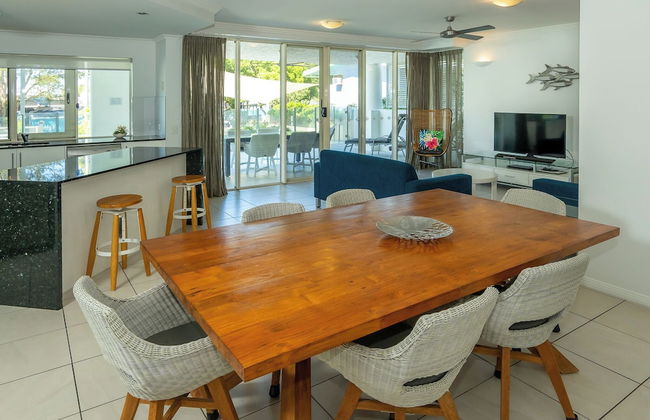 Waters Edge Apartment - Photo 33