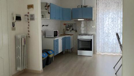 La Signora Dei Fiori - Photo 4, stove