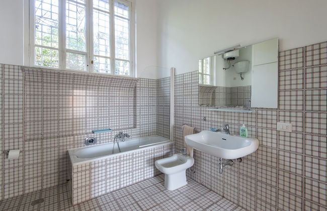 Popolo Square Luxury Two Bedroom Apartment - Foto 14