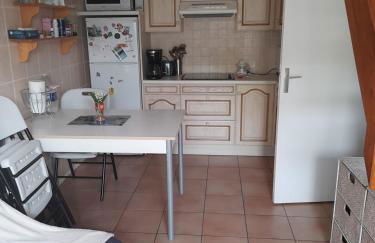 Maisonnette à deux pas de la plage dans résidence calme - Foto 3