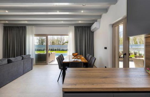 Beautiful Home In Nedescina With Wifi - Foto 26