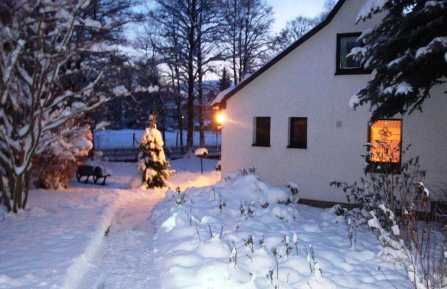 Holiday Home in Saxony With Private Terrace - Foto 17