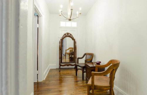 Borum House - 3 Bed, 2 & Half Bath, Full Kitchen, Heart of Downtown Natchez - Foto 18