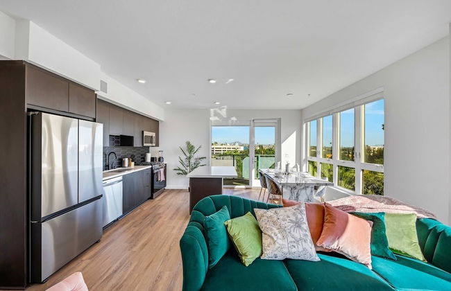 Luxury 2BR Hollywood Pool View by Oneluxstay - Foto 3