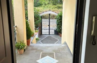 Vesuvius garden - Photo 4