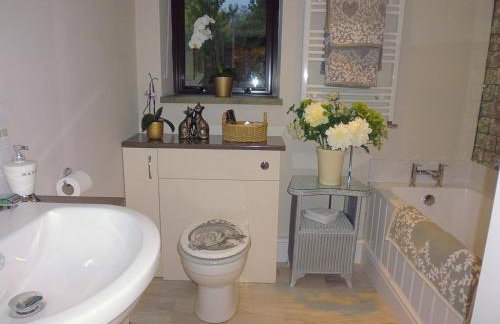 Wonderful Picturesque Countryside Cottage - Foto 11