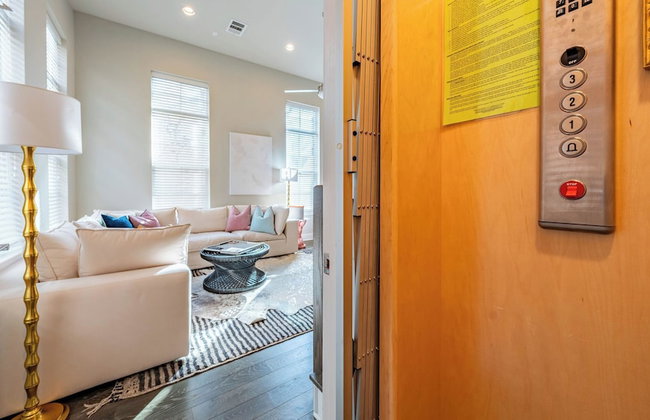 Modern Home, Private Balcony, Near Rainey & Lady Bird Lake Haus of Z - Foto 43