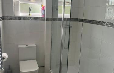 2 bedroom bungalow, 15 minutes to Alton Towers, dog friendly - Foto 30