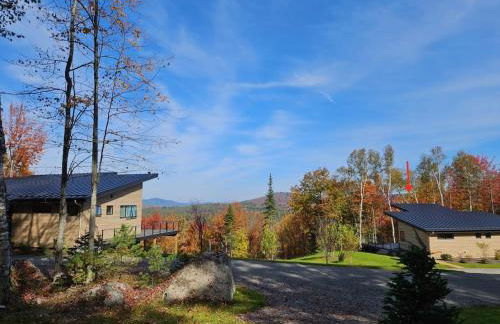 1B Contemporary cabin in magnificent setting, luxury and comfort, hot tub, AC! - Foto 54