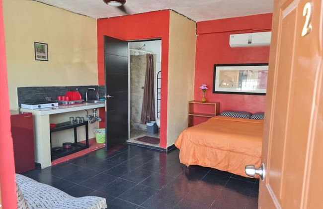 Independent Apartment Wifi AC, Stove, Fridge, TV - Foto 1