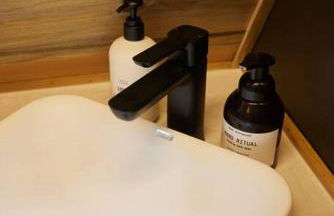 Modern A-frame w/ hot tub + view - Foto 39