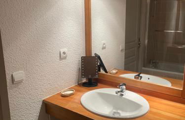 Appartement Duplex 6 ou 7 personnes dans chalet à 250 m des pistes - Photo 7