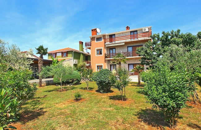 Apartment 1376 - Photo 55