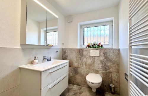 Charmanter Rückzugsort mit Großer Terrasse in Idyllischer Umgebung - Foto 14