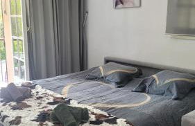 studio agay a 2 pas des plages - Foto 8