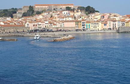 COLLIOURE tres bel appart a 150 metres des plages avec jardin prive et parking dans residence securisee - Foto 20