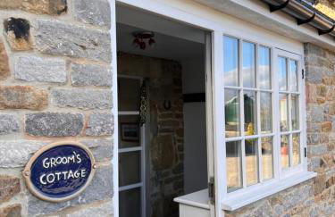 Riding house Farm Cottages - Photo 33