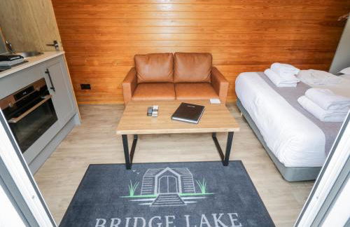 Acorn Lodge At Bridge Lake Farm & Fishery - Foto 5