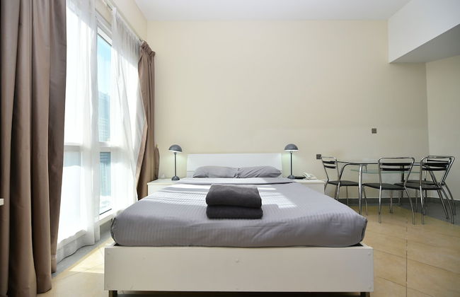 Alia -Bright furnished studio near metro - Photo 3