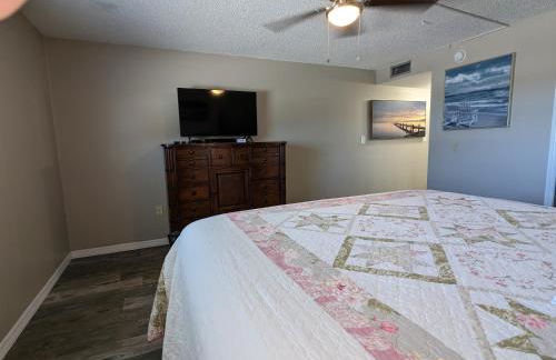 Ocean Front by Cocoa Beach Pier - Foto 15