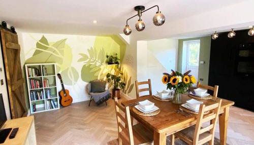 Little Chi - Photo 2