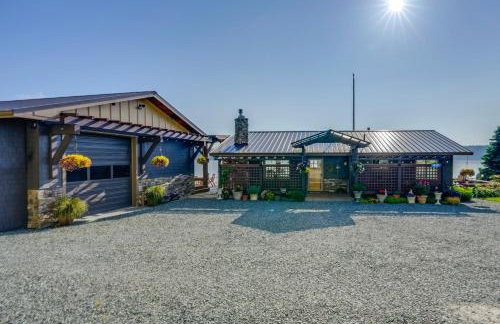 Similk Bay Retreat with Deck, Fire Pit and Hot Tub! - Photo 36