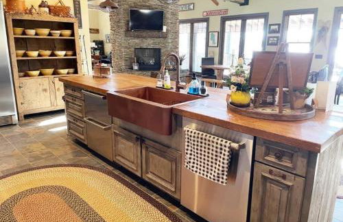 Downeast Sunset Luxury Lakehouse - Photo 50