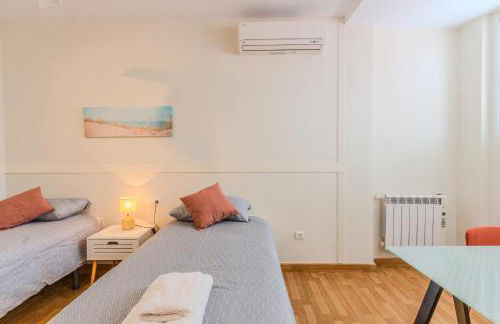 Gran Hogar Alacant - Piscina y garaje - Photo 11