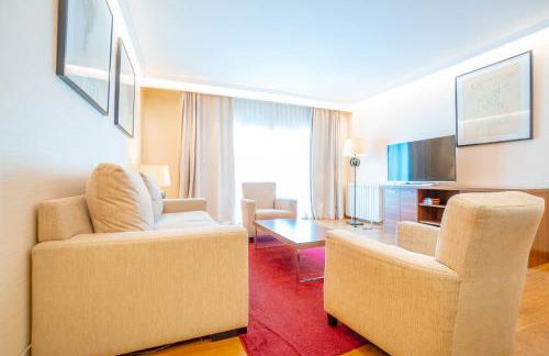 Aparto-Hotel Rosales - Photo 26