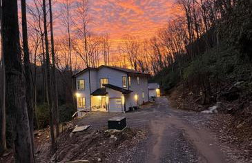 Creek side Mountain Perfect for Families ,We are just 5 to 7 minutes from the entrance of Pisgah Forest, where you ll find many rivers and waterfalls - Foto 76