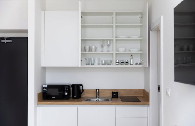 Kula & the Top Apartments - Photo 14