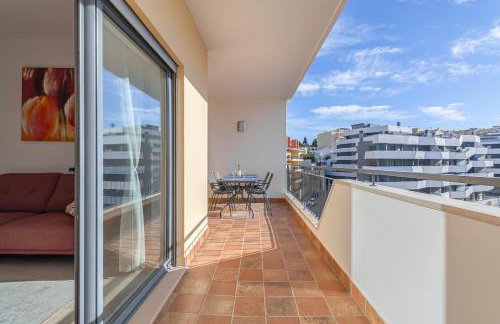 Stylish Apartment - Steps from Marina, Center & Beach - Foto 9